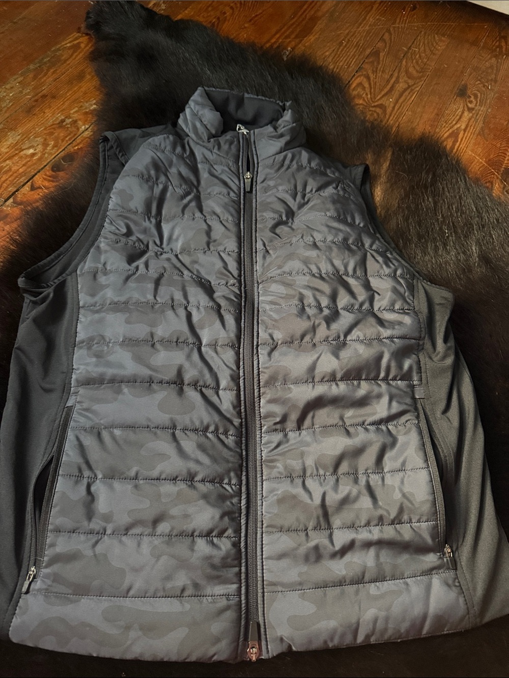 Rhoback vest